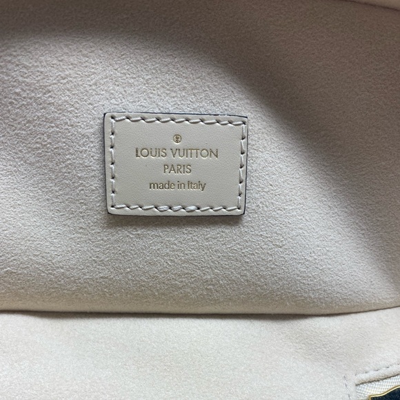 Louis Vuitton Vanity PM - Traded - Picture 4 of 9